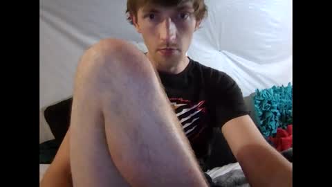 Snapshot of 27tnguy chatting on 02-18-26, 09:05 27tnguy online show from 02-18-26, 09:05