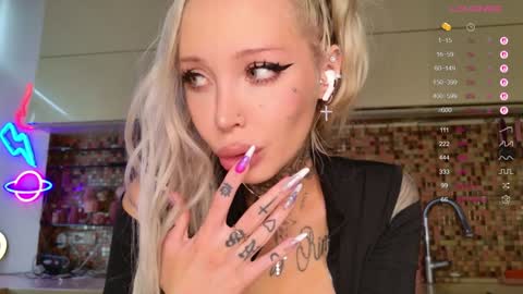 Snapshot of 2badforyou chatting on 10-29-25, 11:23 30 NOV online show from 10-29-25, 11:23