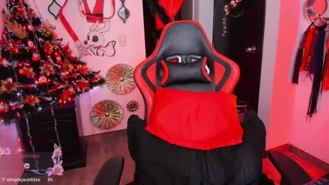 Snapshot of 2diamond_eyes chatting on 12-02-24, 09:02 Arianna online show from 12-02-24, 09:02
