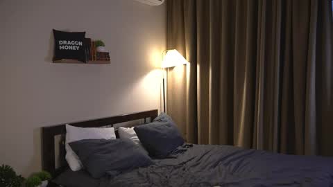 Snapshot of 2girls_1dream chatting on 02-05-26, 02:43 Elley online show from 02-05-26, 02:43