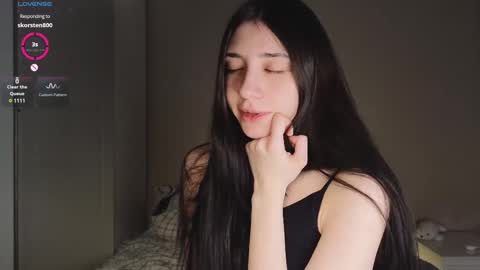 Snapshot of 2insensitive chatting on 02-27-25, 05:13 Lina free control in pvt online show from 02-27-25, 05:13