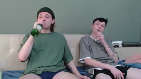 Snapshot of 2nc_ chatting on 11-02-25, 08:00 Eleot online show from 11-02-25, 08:00