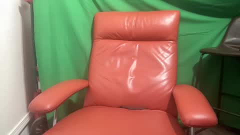 Snapshot of 2petitejewelz chatting on 02-09-25, 03:32 jack and jenny online show from 02-09-25, 03:32