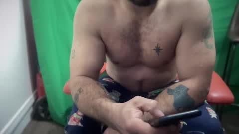 Snapshot of 2petitejewelz chatting on 02-13-25, 03:24 jack and jenny online show from 02-13-25, 03:24