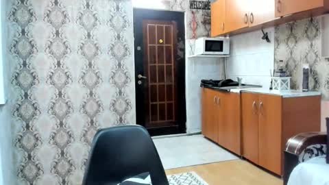 2sexymuscles online show from 10-30-25, 09:26