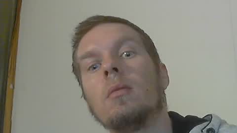 2small4you83 online show from 12-19-24, 07:07