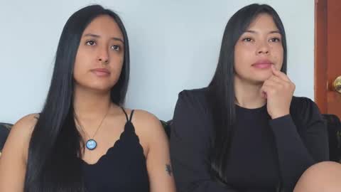 Dalilah and Tarah online show from 11-21-25, 02:38