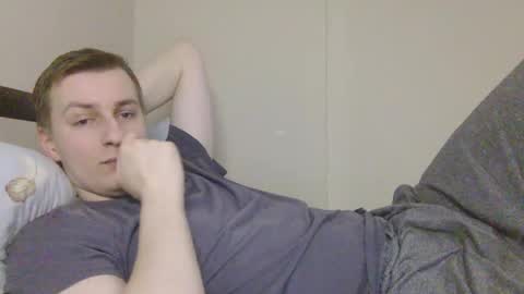 Snapshot of 3andy3 chatting on 12-18-25, 07:58 Andy online show from 12-18-25, 07:58