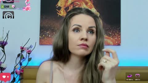 Snapshot of 3lla_rose chatting on 02-08-25, 07:59 Ella online show from 02-08-25, 07:59