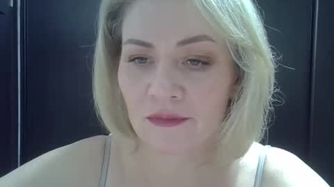 3susie online show from 12-21-25, 02:35