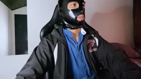 E V I L online show from 11-02-25, 09:50