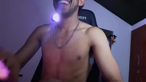 E V I L online show from 12-16-25, 07:46