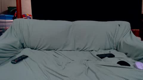 420bunnie online show from 03-07-25, 04:35