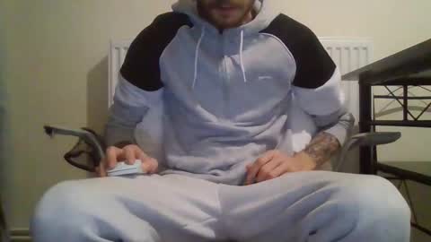 420feetloverr420 online show from 11-01-25, 01:29