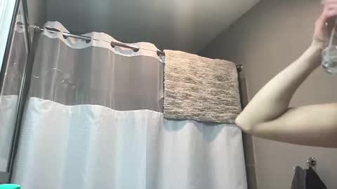 KC420Couple online show from 12-17-25, 07:09