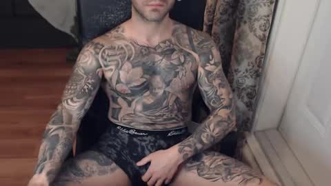 Snapshot of 420randomguy chatting on 12-14-24, 10:07 Anomander Rake online show from 12-14-24, 10:07