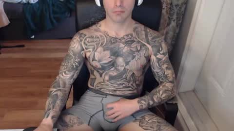 Snapshot of 420randomguy chatting on 01-26-25, 06:48 Anomander Rake online show from 01-26-25, 06:48