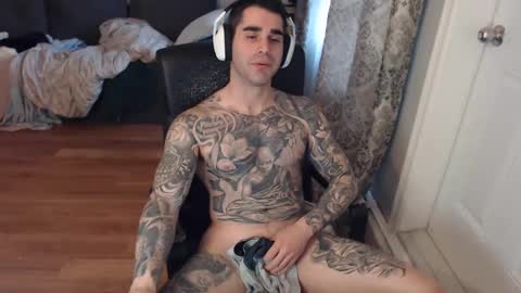 Snapshot of 420randomguy chatting on 02-01-25, 08:05 Anomander Rake online show from 02-01-25, 08:05