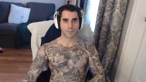 Snapshot of 420randomguy chatting on 02-02-25, 06:53 Anomander Rake online show from 02-02-25, 06:53