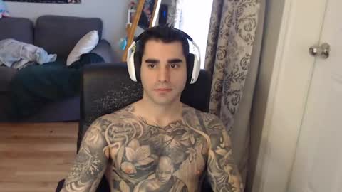 Snapshot of 420randomguy chatting on 02-08-25, 02:49 Anomander Rake online show from 02-08-25, 02:49