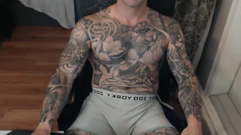 Snapshot of 420randomguy chatting on 09-21-25, 11:50 Anomander Rake online show from 09-21-25, 11:50