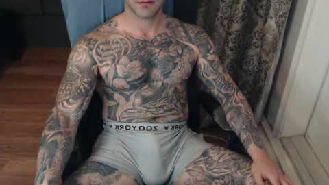 Snapshot of 420randomguy chatting on 10-13-25, 02:11 Anomander Rake online show from 10-13-25, 02:11