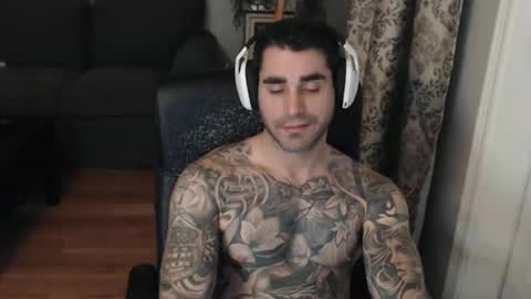 Snapshot of 420randomguy chatting on 10-29-25, 12:02 Anomander Rake online show from 10-29-25, 12:02