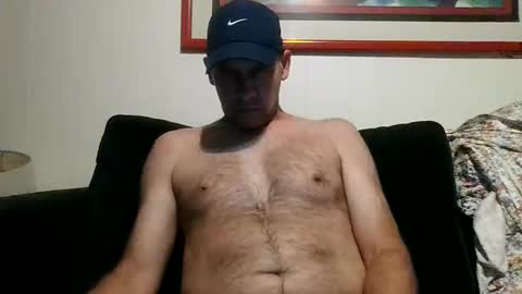 Snapshot of 4nuf chatting on 10-13-25, 07:08 4nuf online show from 10-13-25, 07:08