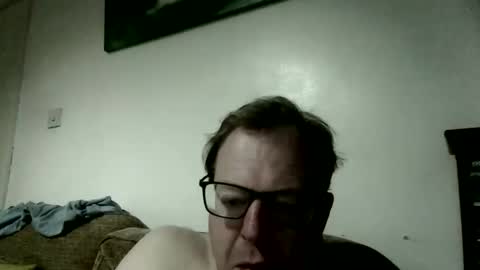 Snapshot of 4rtt43 chatting on 03-02-26, 11:11 robert online show from 03-02-26, 11:11