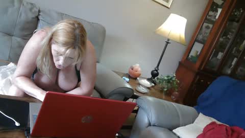 Snapshot of 4theloveofjane chatting on 12-06-24, 05:11 Jane online show from 12-06-24, 05:11