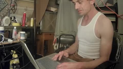 4u2keeplockedup online show from 10-10-25, 11:09