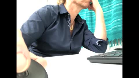 555tony555 online show from 11-25-25, 10:54