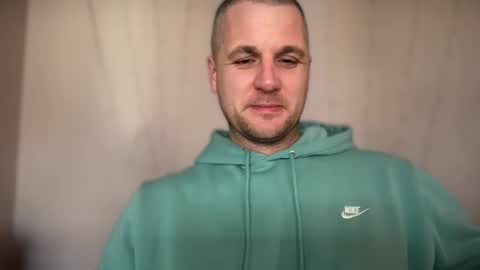 Snapshot of 612dilf chatting on 11-15-25, 07:43 612Dilf online show from 11-15-25, 07:43