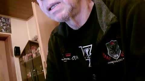 Snapshot of 64shorty chatting on 01-14-26, 11:49 64shorty online show from 01-14-26, 11:49