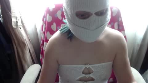 SHANNON online show from 10-01-25, 05:08