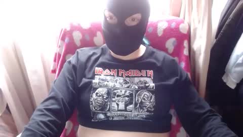 Snapshot of 666maskgirl chatting on 02-26-26, 05:12 SHANNON online show from 02-26-26, 05:12