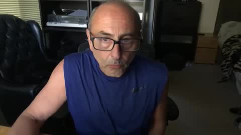 daddy vegas  for single women and couples here online show from 01-16-26, 06:01