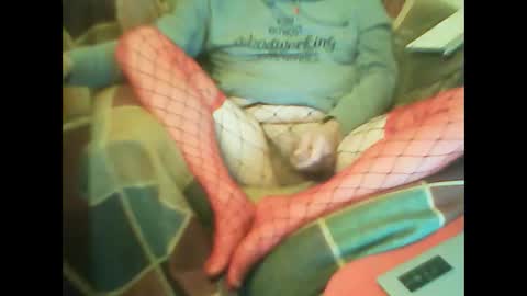 Snapshot of 69georgie777 chatting on 10-30-25, 05:24 Georgie online show from 10-30-25, 05:24