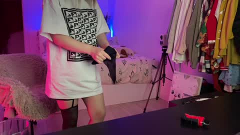    online show from 01-15-25, 04:11