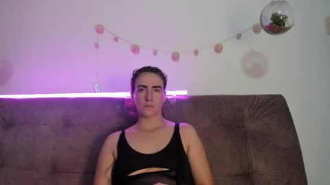 milu online show from 10-04-25, 11:30