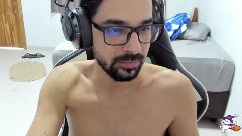 Snapshot of 7_high chatting on 11-06-25, 02:18 high online show from 11-06-25, 02:18