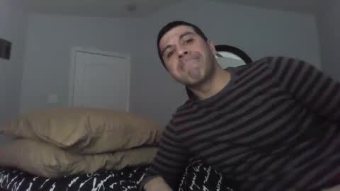 Snapshot of 7straightuncut chatting on 01-02-25, 07:33 mandouncut online show from 01-02-25, 07:33