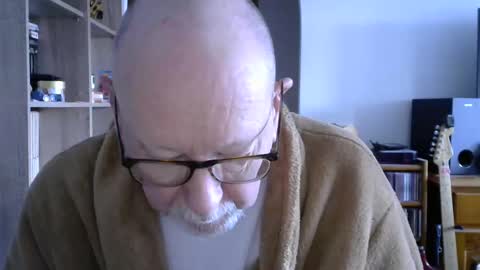  Papi  online show from 02-01-25, 09:11