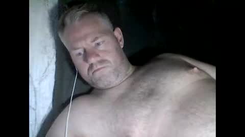 81jonnyx online show from 10-05-25, 01:04