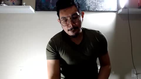 Antonio online show from 01-26-25, 03:17