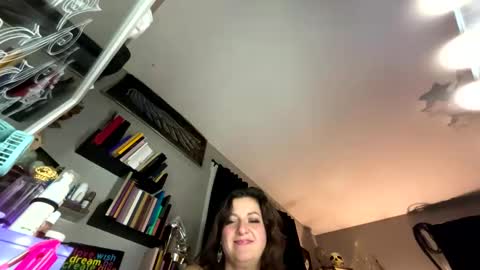 Snapshot of 88heygirlhey88 chatting on 11-05-25, 08:47 That girl online show from 11-05-25, 08:47