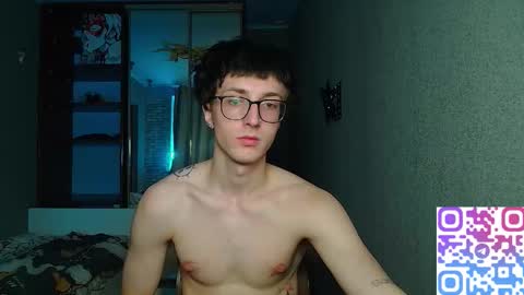 Snapshot of 8_goat chatting on 11-27-25, 05:20 Phillip online show from 11-27-25, 05:20