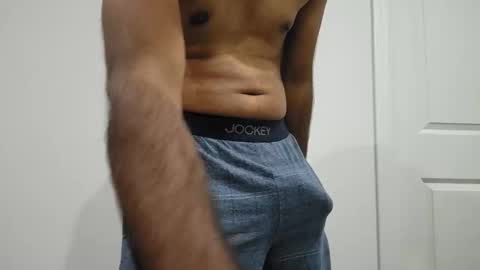 Snapshot of 8inch_desi chatting on 12-05-25, 04:10 8inch_desi online show from 12-05-25, 04:10