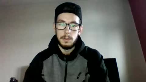 Snapshot of 8inchbeam chatting on 11-20-25, 03:45 8inchbeam online show from 11-20-25, 03:45