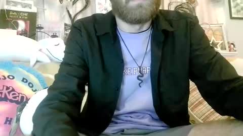 Snapshot of 90210screamer chatting on 11-26-25, 01:39 90210screamer online show from 11-26-25, 01:39